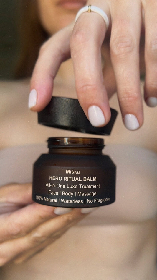 🖤 Why Waterless Skincare Might Be the Best Thing You Ever Do for Your Skin