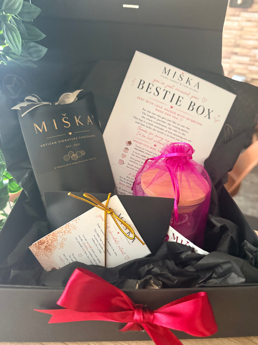BESTIE BOX